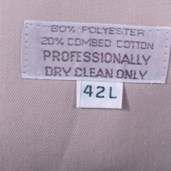 Vintage Dior Monsieur Trench Coat (1970s). Clean and Immaculate condition!! - Picture 2 of 7